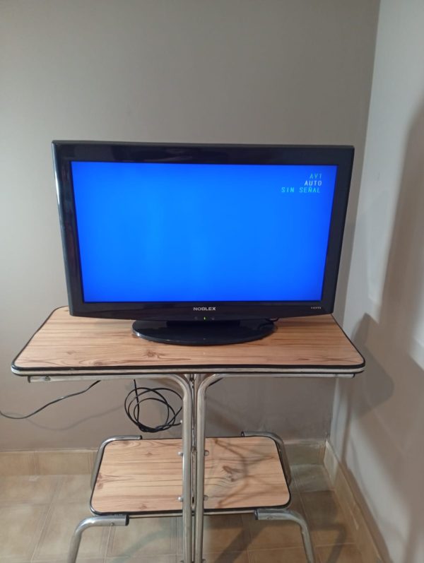 Tv NOBLEX modelo 24LC827H USADO